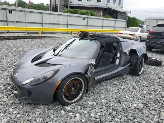 2005 Lotus Elise