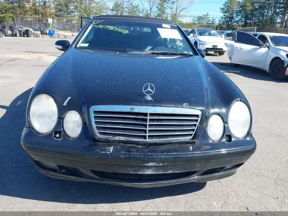 2003 Mercedes-Benz CLK-Class 3.2L
