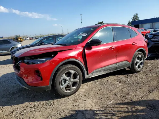 2025 Ford Escape ST-Line