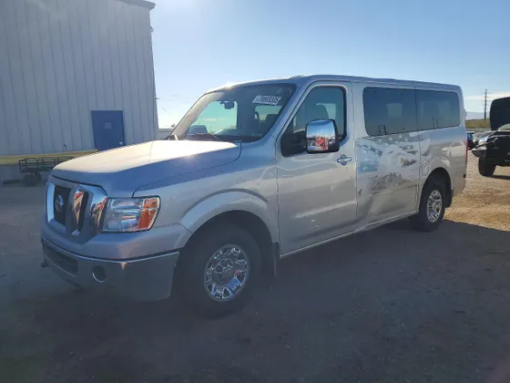 2021 Nissan NV Passenger NV3500 HD SL