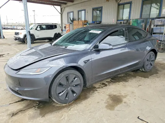 2025 Tesla Model 3 Long Range