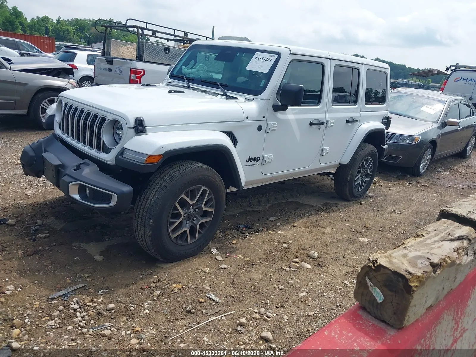 2025 Jeep Wrangler Sahara