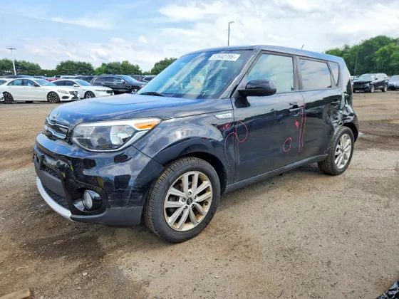 2018 Kia Soul +