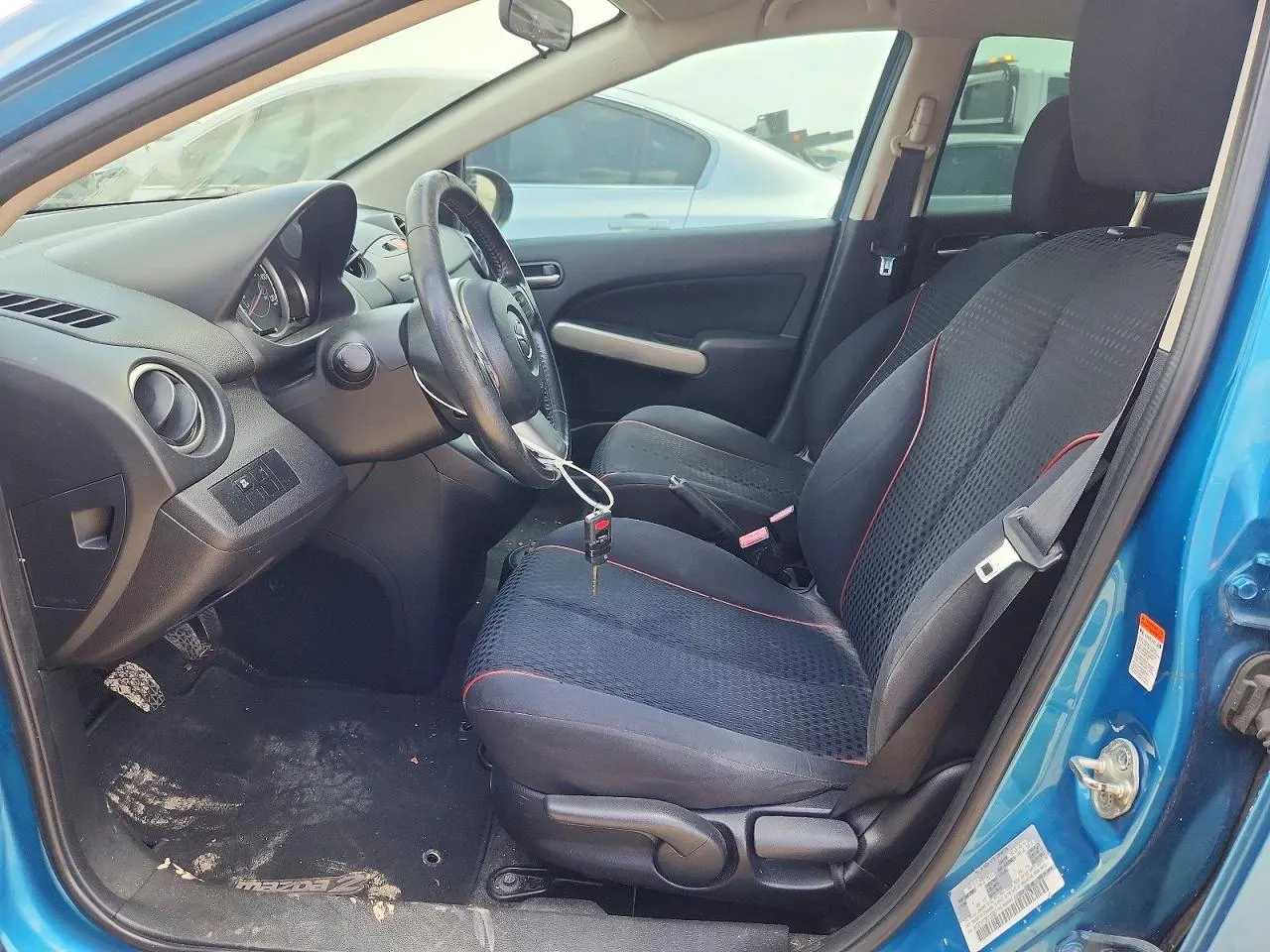 2011 Mazda Mazda2 Touring