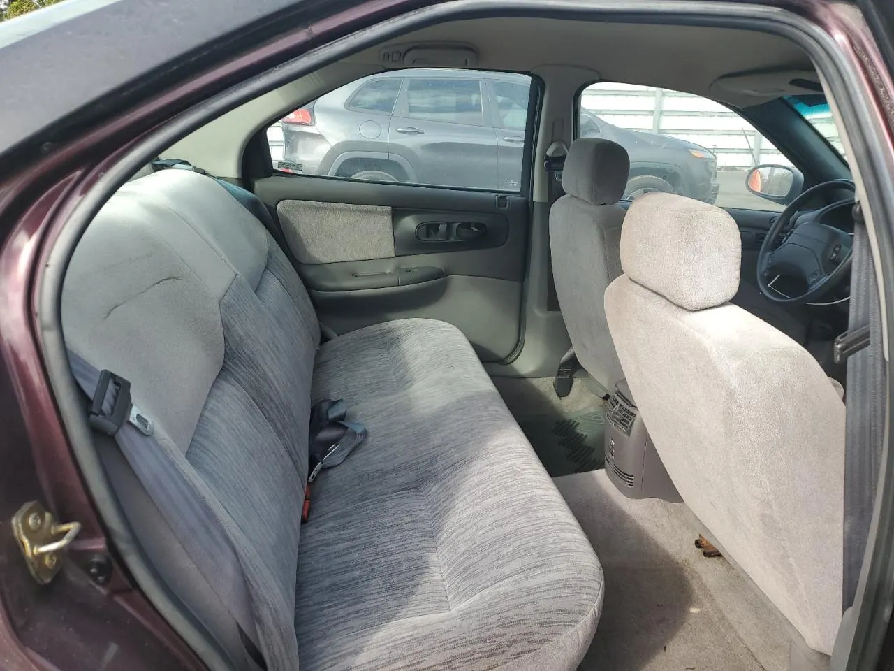 1996 Chrysler INTREPID