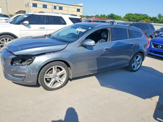 2017 Volvo V60 Premier