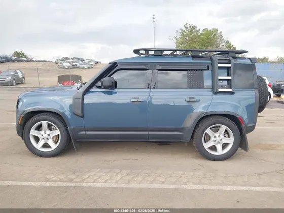 2020 Land Rover Defender SE