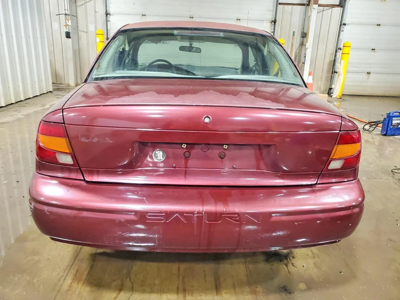 2002 Saturn SL SL1