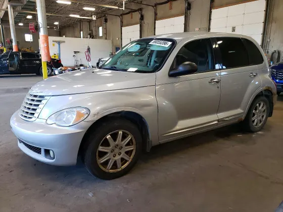 2010 Chrysler PT Cruiser Classic PT CRUISER