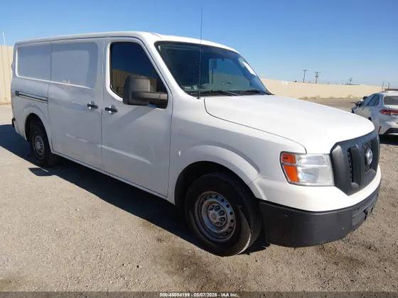 2018 Nissan NV Cargo SV