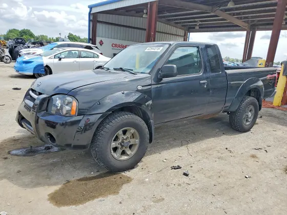 2004 Nissan Frontier 4WD XE Desert Runner