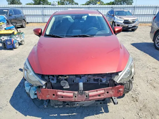 2016 Scion iA