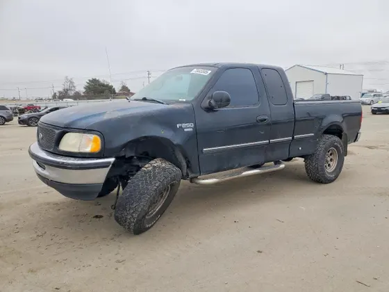 1998 Ford F-250 Standard F250