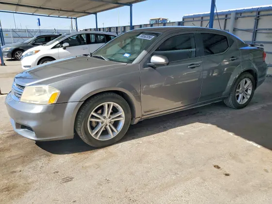 2012 Dodge Avenger SXT Plus