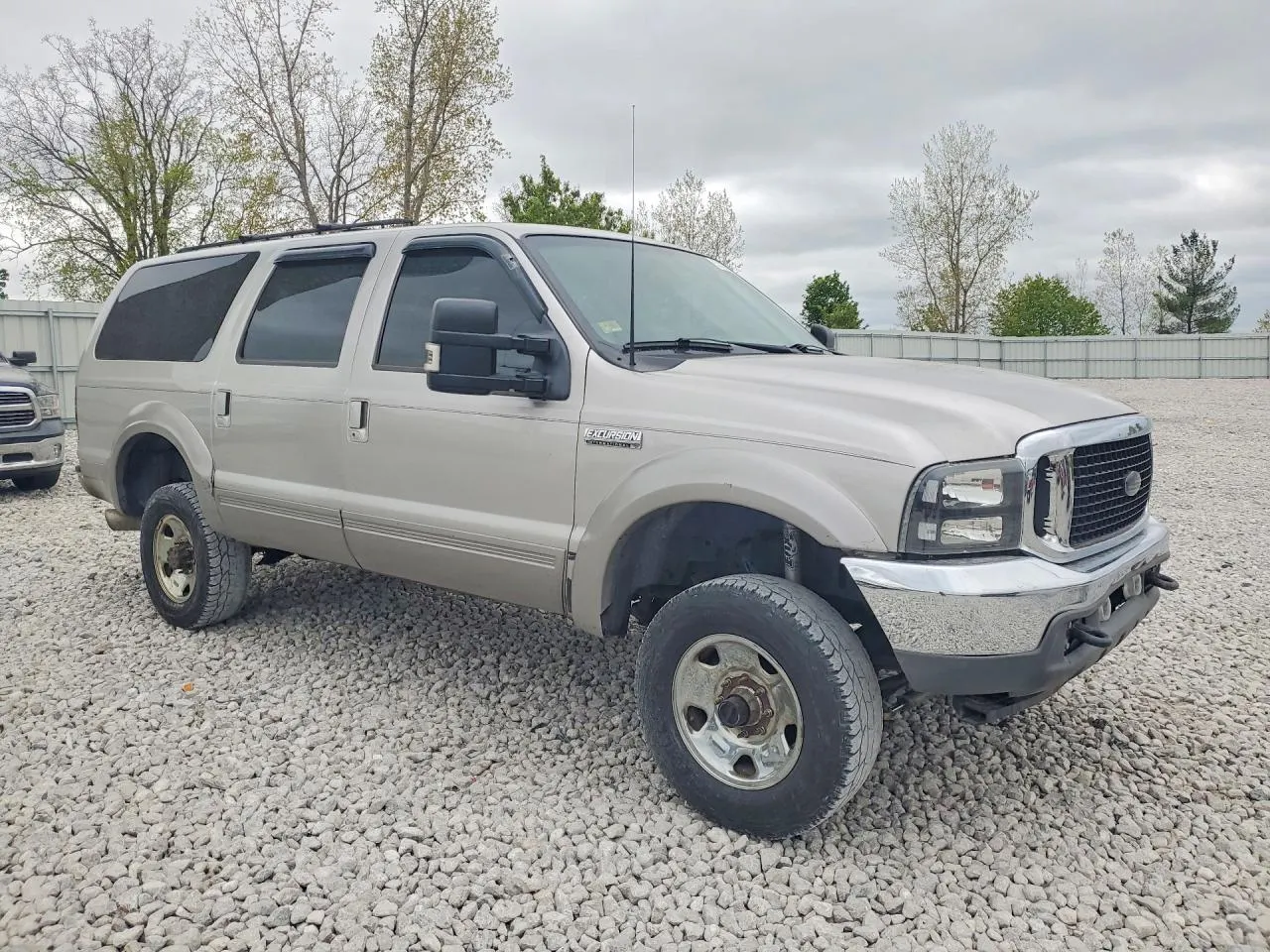 2002 Ford Excursion XLT