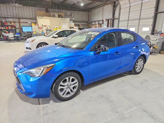 2017 Toyota Yaris iA