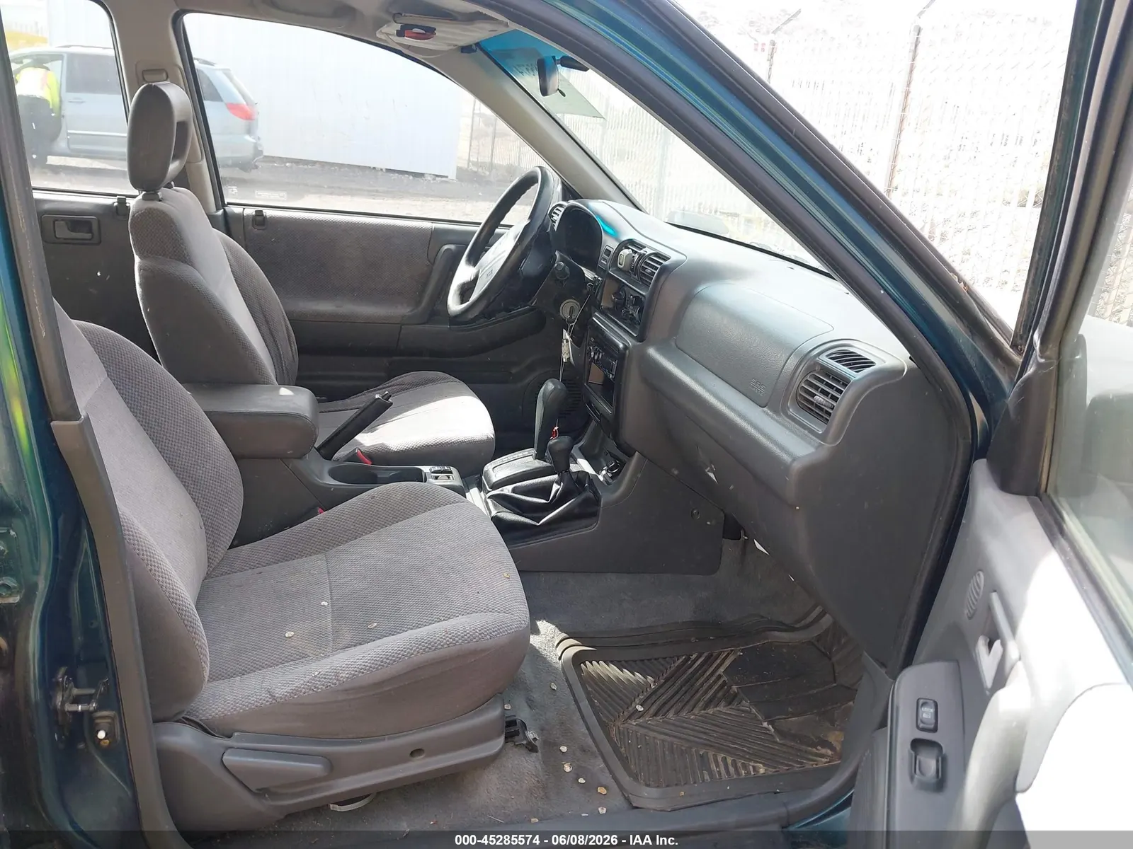 1999 Isuzu Rodeo S