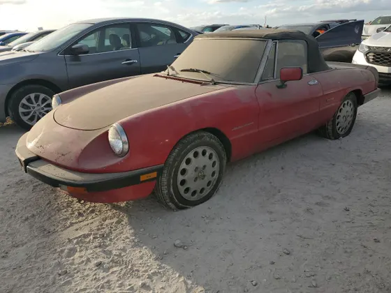 1990 Alfa Romeo Spider VELOCE