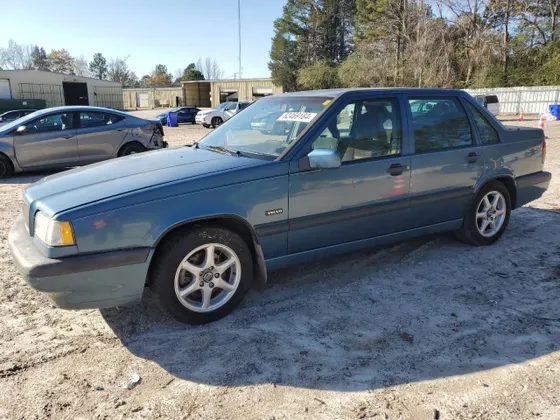 1997 Volvo S70 850