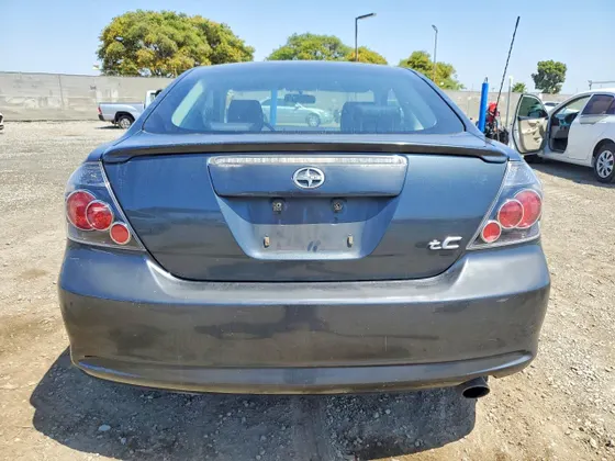 2010 Scion tC