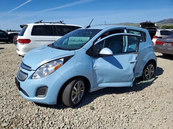 2016 Chevrolet Spark EV LT