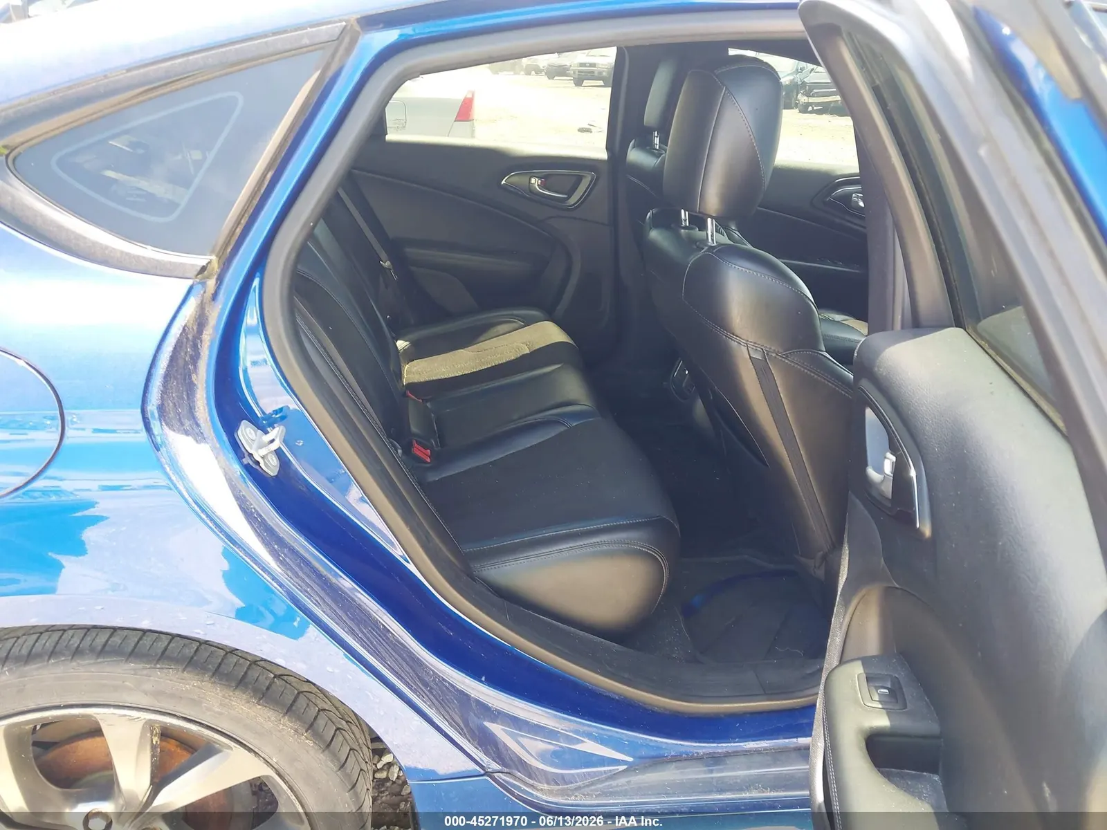 2016 Chrysler 200 S