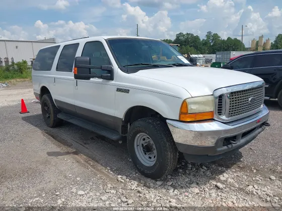 2001 Ford Excursion XLT