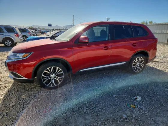 2018 Mitsubishi Outlander ES