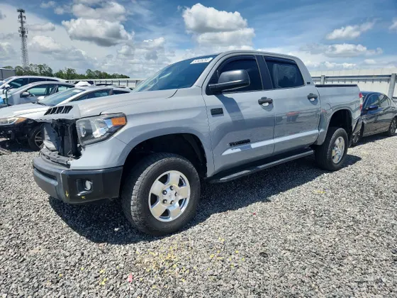 2021 Toyota Tundra 2WD SR5