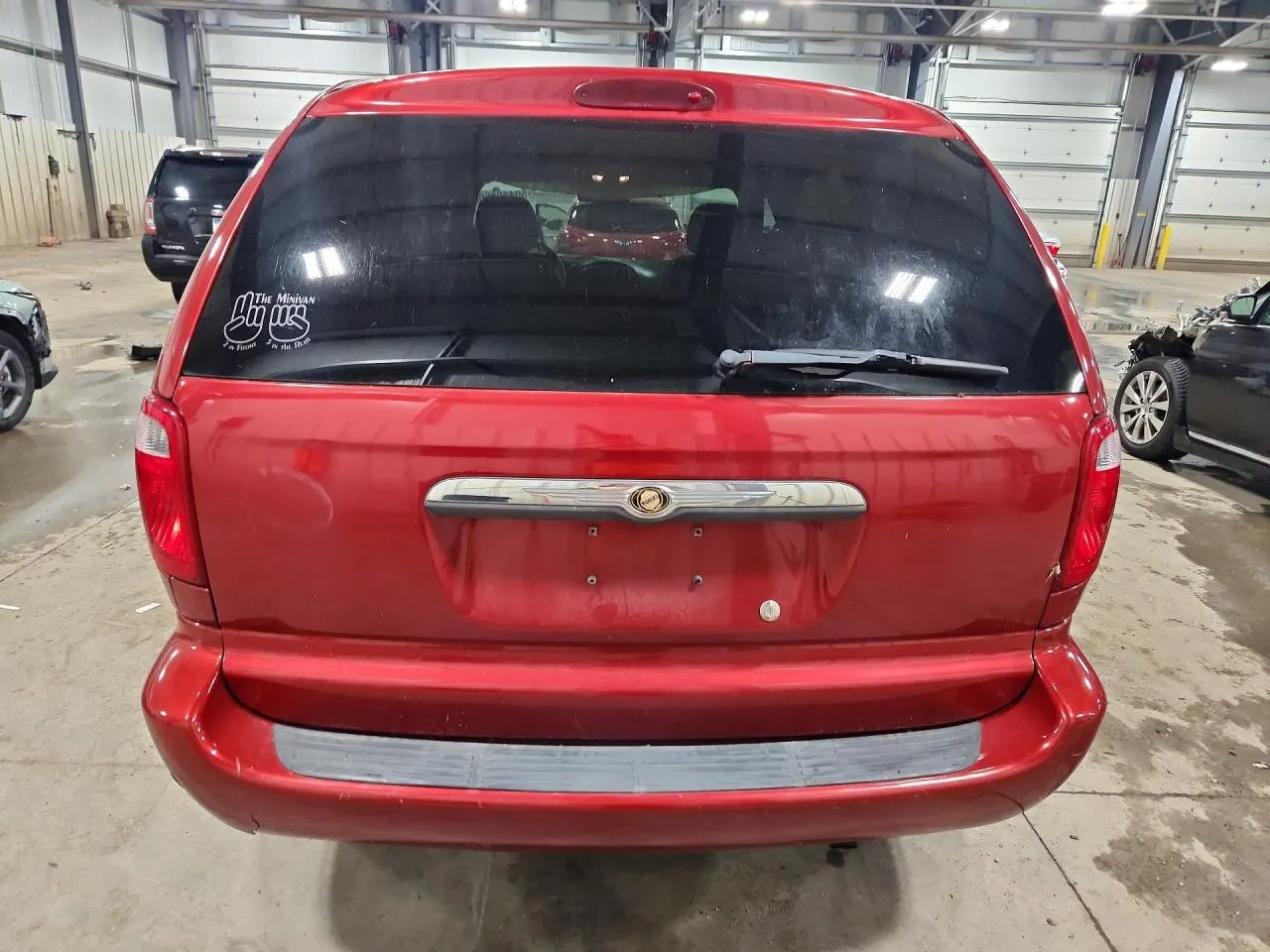 2007 Chrysler Town & Country SWB TOWN & COUNTRY