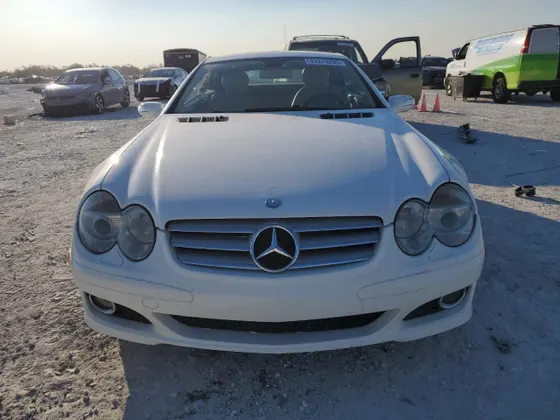 2008 Mercedes-Benz SL-Class V8