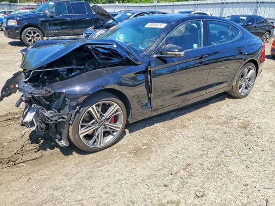 2025 Genesis G70 2.5T