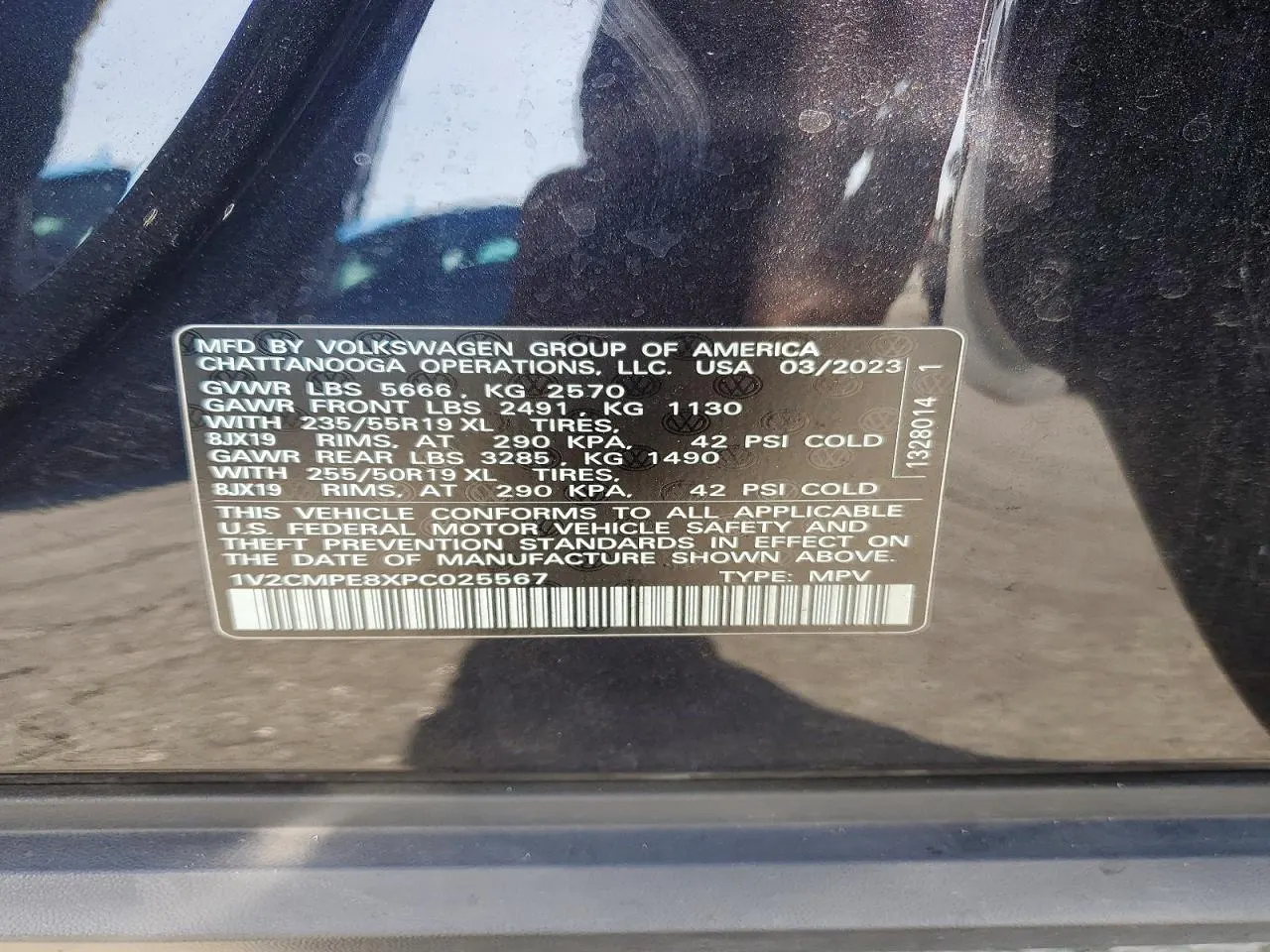 2023 Volkswagen ID.4 Pro