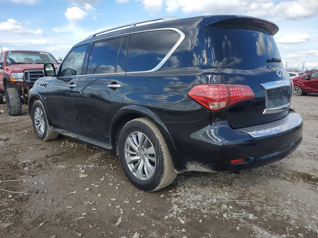 2017 INFINITI QX80