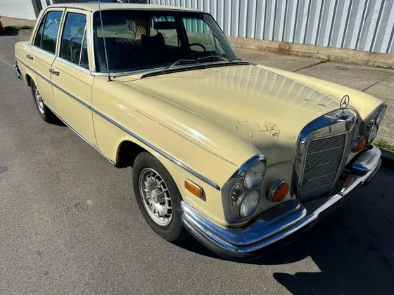 1972 Mercedes-Benz 280 280SE