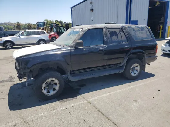 1990 Toyota 4Runner RN37