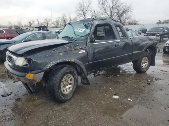 1998 Mazda B-Series 4WD Truck SE
