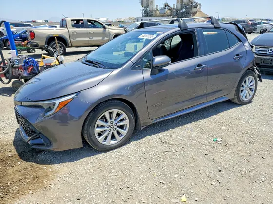 2023 Toyota Corolla Hatchback SE