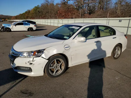 2014 Honda Accord Plug-in Hybrid PLUG-IN HYBRID