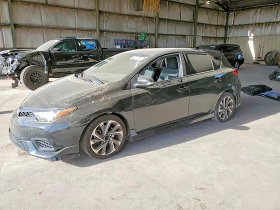 2016 Scion iM
