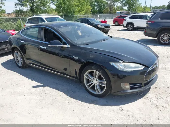 2013 Tesla Model S