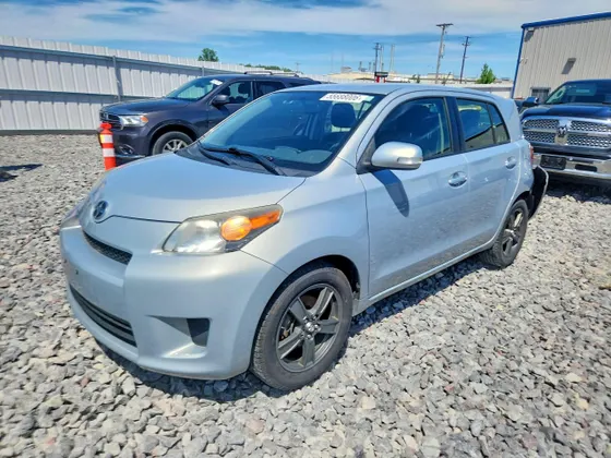 2013 Scion xD