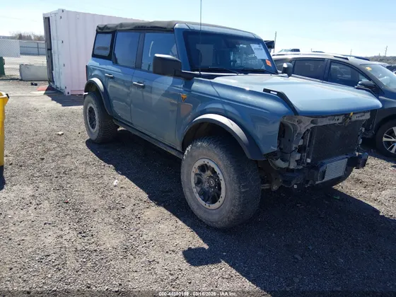 2022 Ford Bronco Badlands