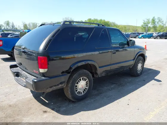 2000 GMC Jimmy SL