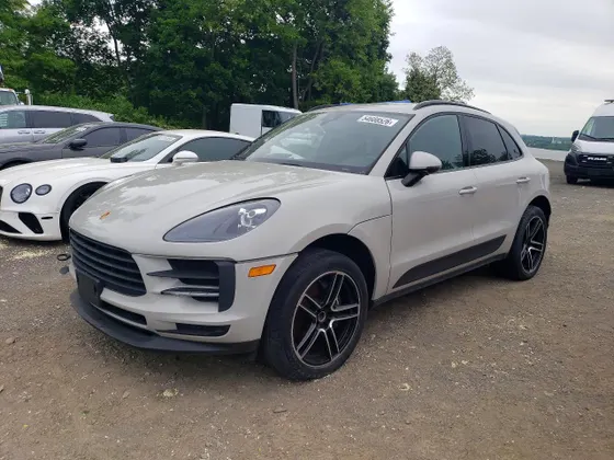 2021 Porsche Macan