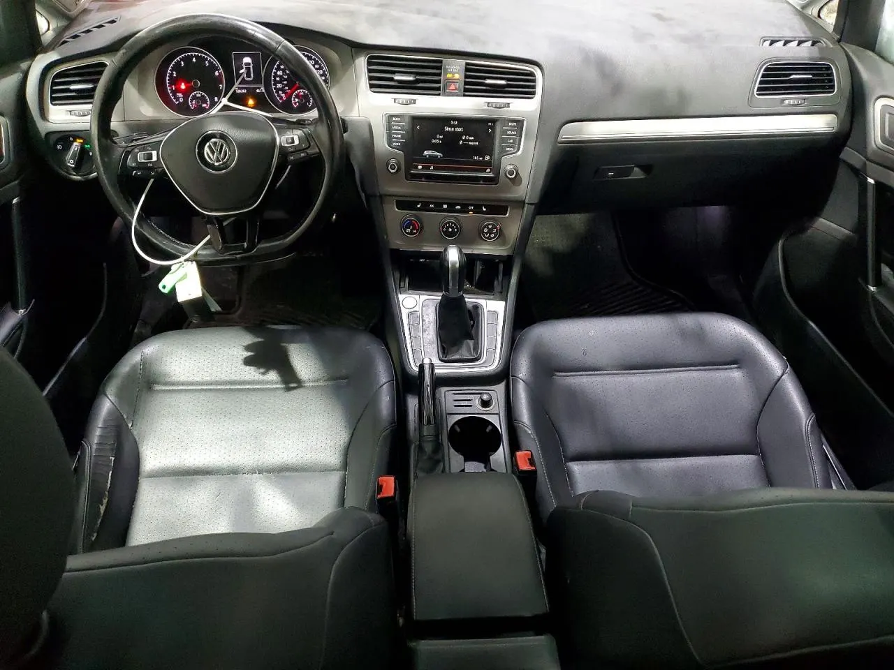 2016 Volkswagen Golf SportWagen TSI S