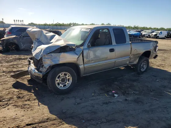 1999 Chevrolet Silverado 2500 LS