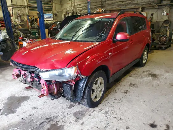 2011 Mitsubishi Outlander ES