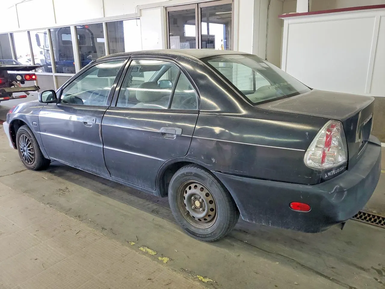 1998 Mitsubishi Mirage DE