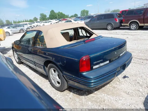 1995 Oldsmobile Cutlass Supreme